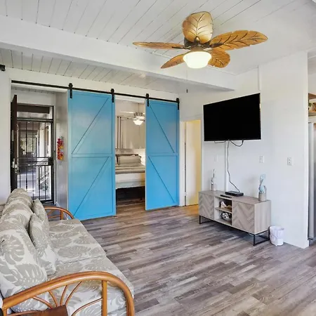 Airy Kailua-Kona Condo Less Than 1 Mi To Beach And Town